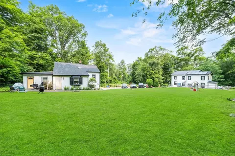 1302 Route 22 #1300, Southeast, NY 10509