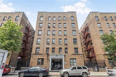 2187 Holland Ave #2J, New York, NY 10462