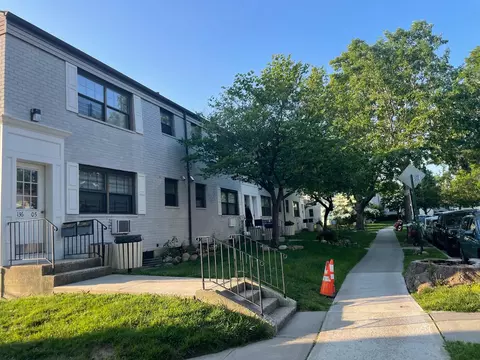 136-05 68th Dr #B / 2ND, Flushing, NY 11367