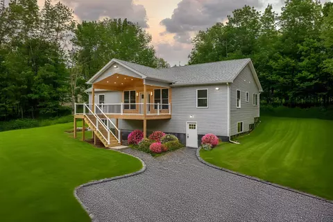364 Hamilton Rd, Thompson, NY 12701