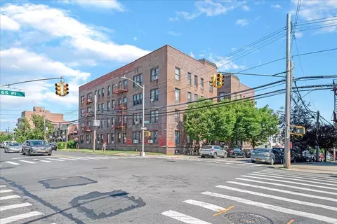 39-82 65th Pl #4F, New York, NY 11377