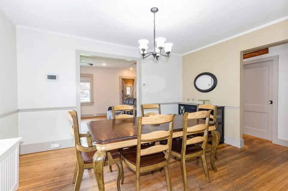 Dining - 15 Orchard Rd, Brookhaven, NY 11772 photo 1 of 2