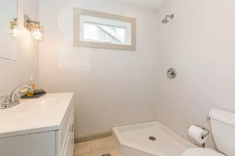 Bath - 15 Orchard Rd, Brookhaven, NY 11772 photo 1 of 4