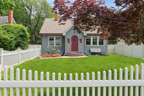 Exterior - 15 Orchard Rd, Brookhaven, NY 11772 photo 1 of 8
