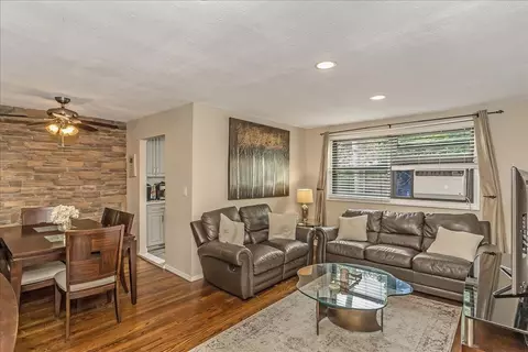 16-39 160th St #6422, Whitestone, NY 11357