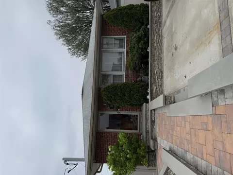 1803 Front St, East Meadow, NY 11554