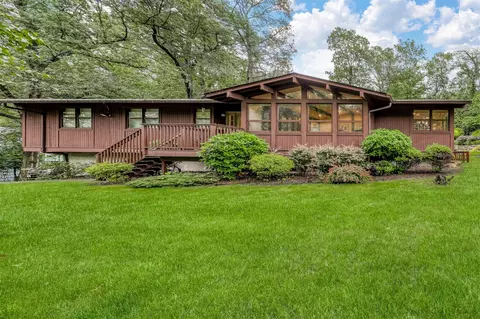 78 College Rd, Ramapo, NY 10952