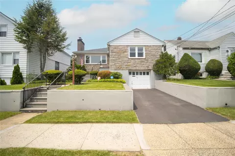 62 Murray Ave, Yonkers, NY 10704