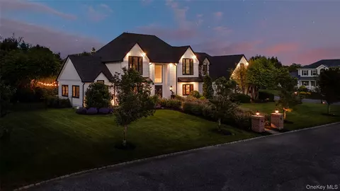 35 Sycamore Dr, East Moriches, NY 11940