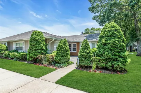 155 Revere Dr, Sayville, NY 11782