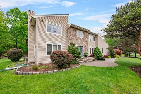 1 Blue Sky Dr, Ramapo, NY 10901