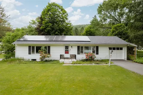 127 Rockland Rd, Rockland, NY 12776