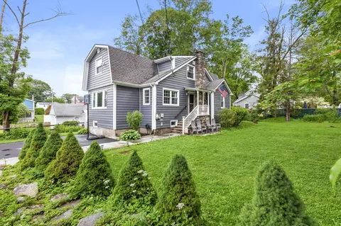322 Birch Rd, Mahopac, NY 10541