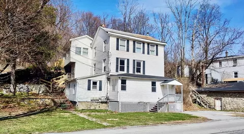 47 Main St, Wappinger, NY 12590
