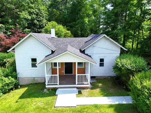 23 Leggs Mills Rd, Ulster, NY 12449