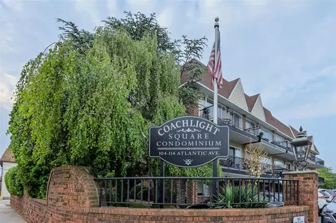 114 Atlantic Ave #82, Lynbrook, NY 11563