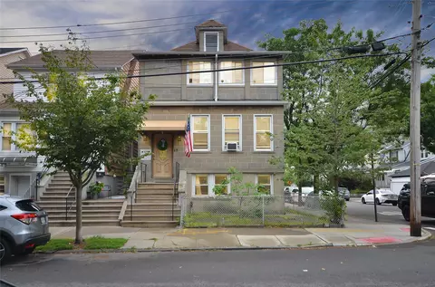 3070 Lasalle Ave, New York, NY 10461