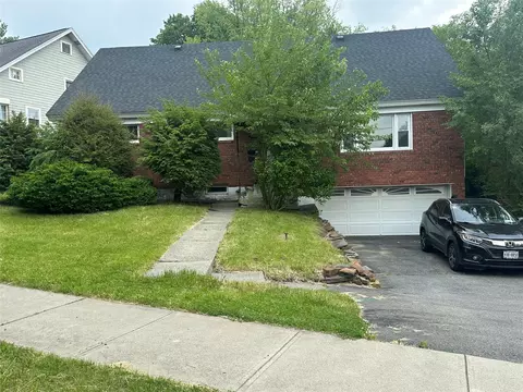 88 Pinewood Ave Pinewood Ave, Albany, NY 12208