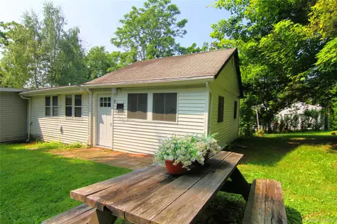 191 Sylvan Lake Rd #1, Beekman, NY 12533