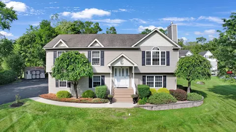 450 Mt Orange Rd, Middletown, NY 10940