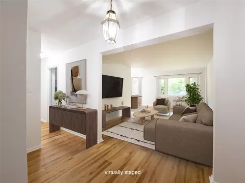 20 Hillpark #1G, North Hempstead, NY 11021
