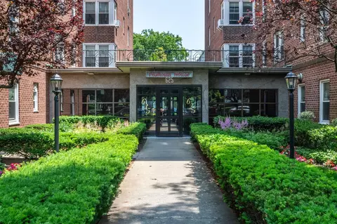 625 Gramatan Ave #6L, Mount Vernon, NY 10552