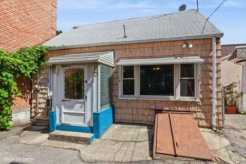 6141 56th Rd, New York, NY 11378