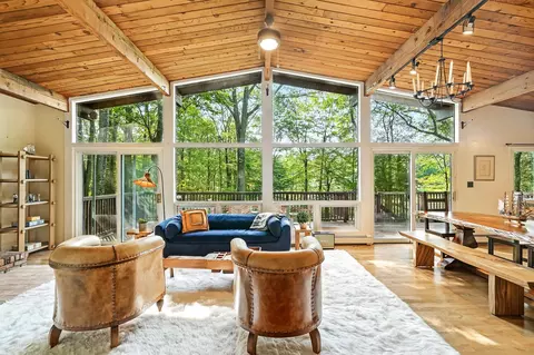 171 Mount Airy W, Cortlandt, NY 10520