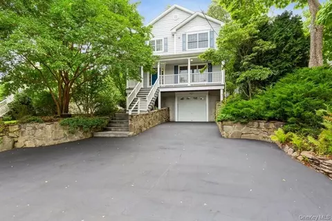 24 Midland Ave, Port Jefferson, NY 11777