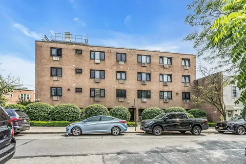 62-36 59th Dr #101, New York, NY 11378