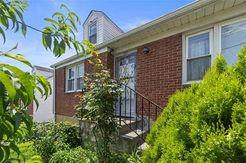 237 Woodland Ave, Yonkers, NY 10703