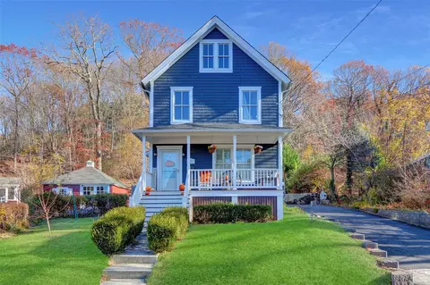 603 High St, Port Jefferson, NY 11777