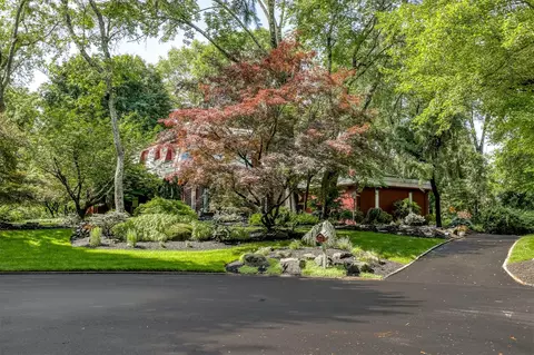4 Catherine Ct, Ramapo, NY 10901