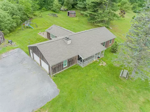 2136 Route 55, Beekman, NY 12540