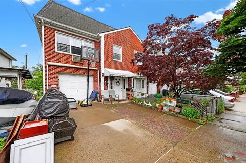 250 Kearney Ave, New York, NY 10465