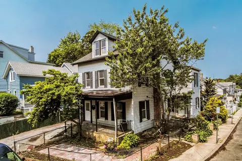 23 Ann St, Ossining, NY 10562