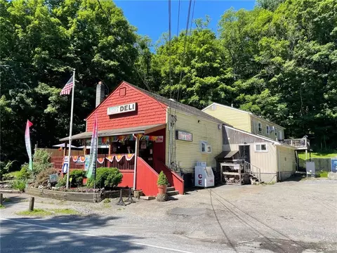 405 Sprout Brook Rd, Philipstown, NY 10524