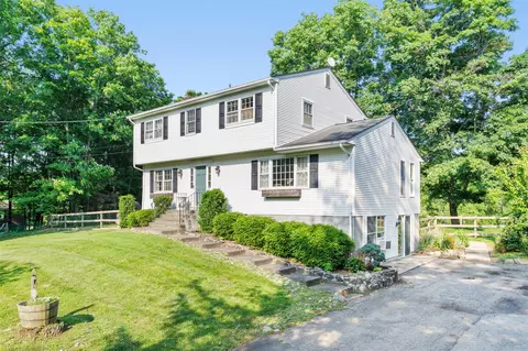 27 Knoell Rd, Goshen, NY 10924