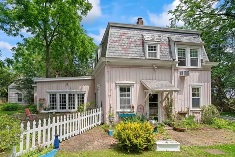 383 W Neck Rd, Huntington, NY 11743