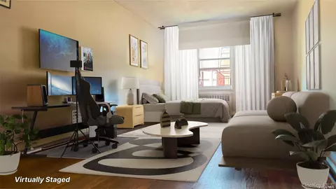 142-05 Roosevelt Ave #721, New York, NY 11354