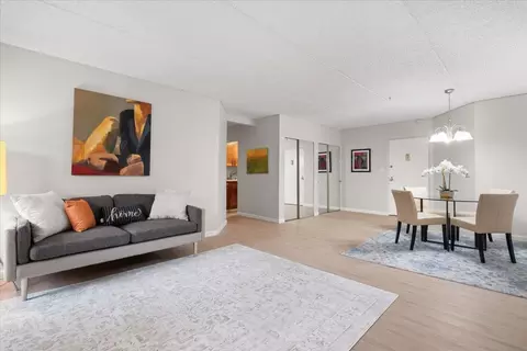 66 Crisfield St #2B, Yonkers, NY 10710
