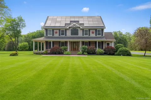 1252 Albany Post Rd, Gardiner, NY 12525