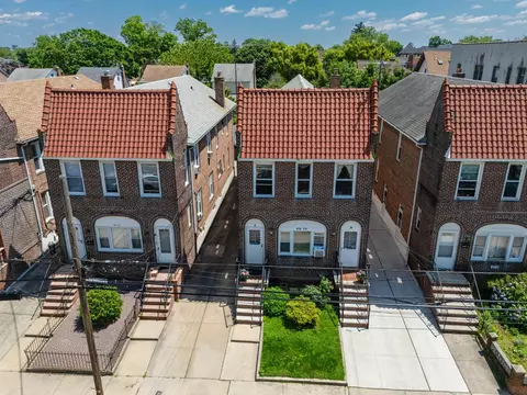 40-29 201 Street Apt A B C St #A, B, C, New York, NY 11361