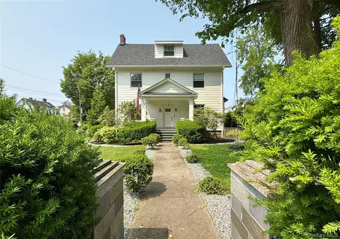 374 King St, Port Chester, NY 10573