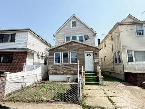 17124 104th Ave, Jamaica, NY 11433
