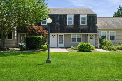 1000 Ninth St #H63, Greenport, NY 11944