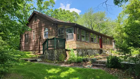 41 Bear Hill Rd, Patterson, NY 12563