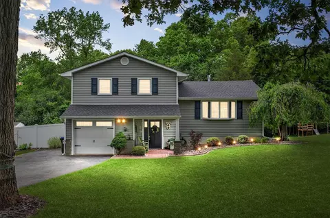 147 Barnes Rd, Washingtonville, NY 10992