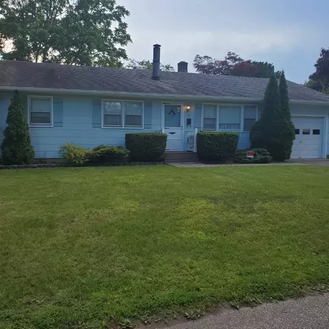36 Hawkins Ave, Center Moriches, NY 11934