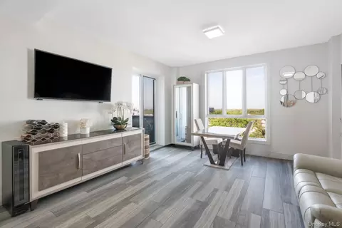 2222 Ocean Ave #PH-B, Brooklyn, NY 11229
